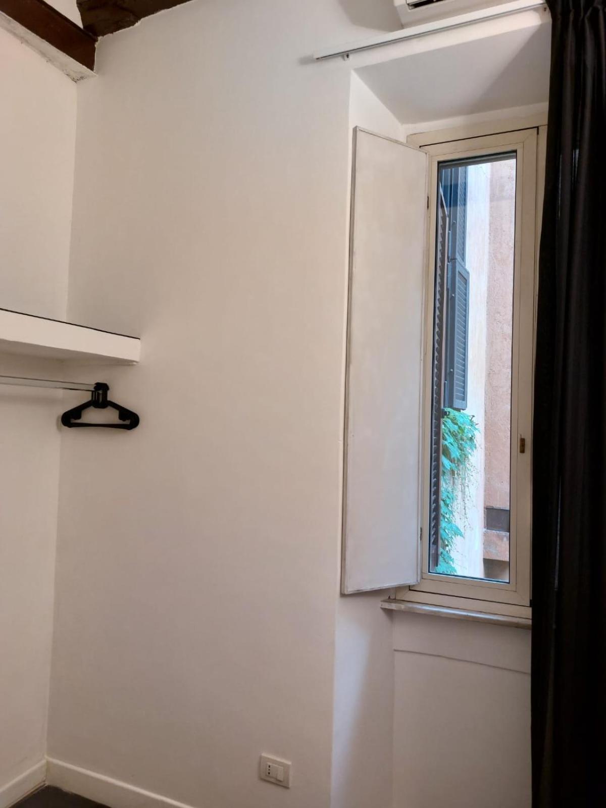 Easyinrome Navona Rom